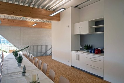 Küchenzeile in der Turn- und Mehrzweckhalle